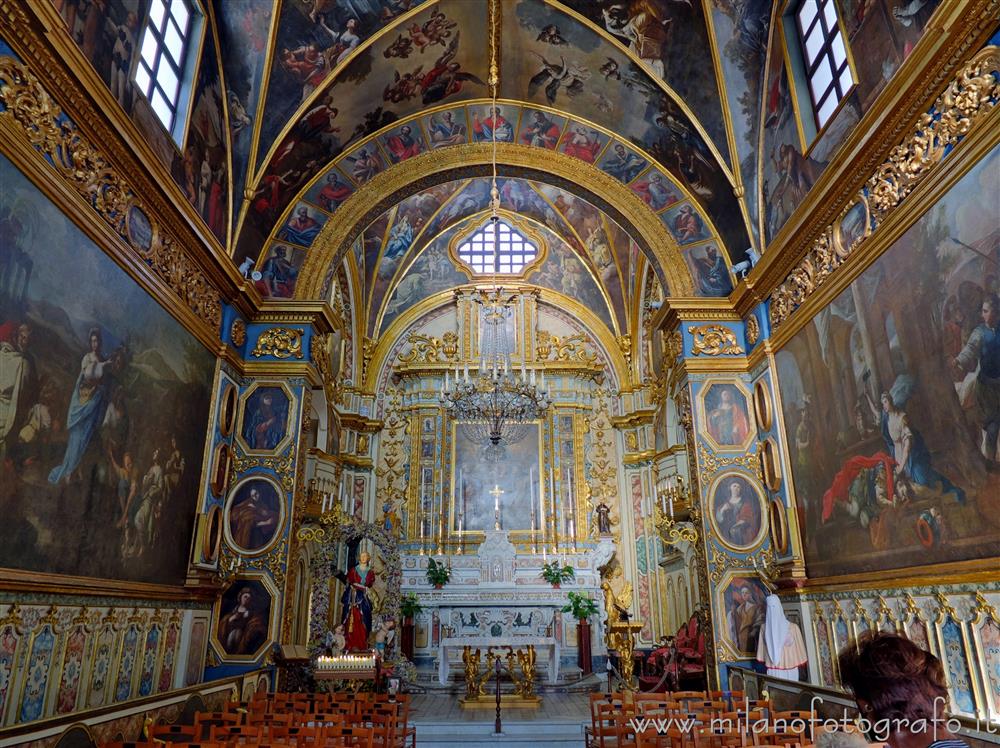Gallipoli (Lecce, Italy) - Interiors of the presbytery of the Church of Santa Maria della Purità
